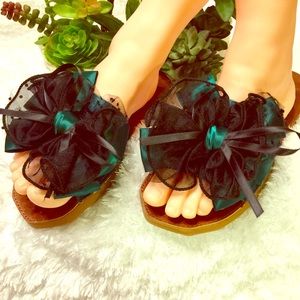 Sexy Pretty Asian 39 8 Sandals Slides Slippers NEW